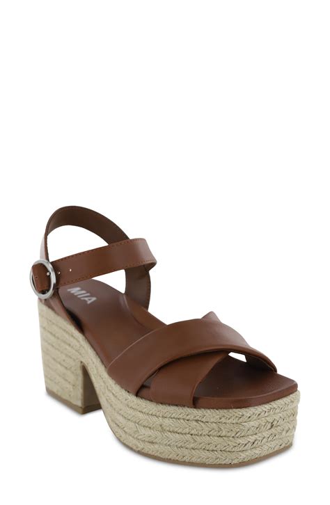 havana sandals for women.